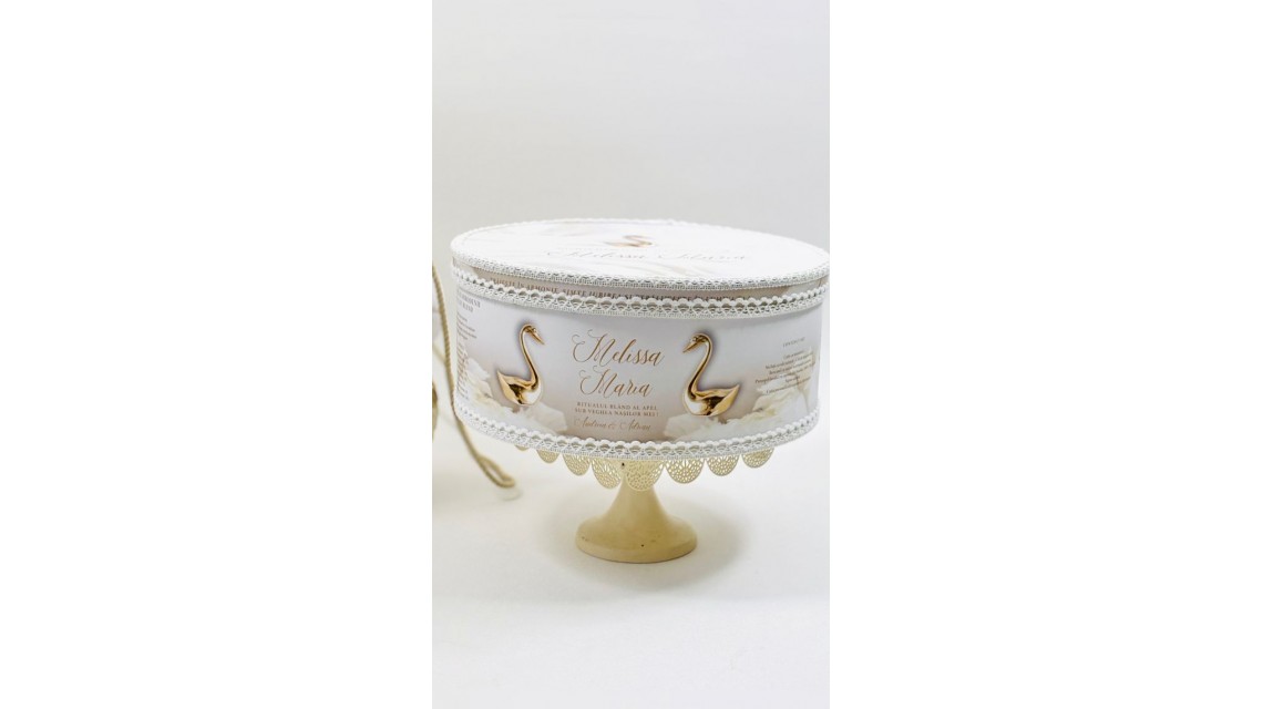 SET PRIMA BĂIȚĂ DUPĂ BOTEZ Ritualul blând al apei vegheat de nași Swan Feather 19